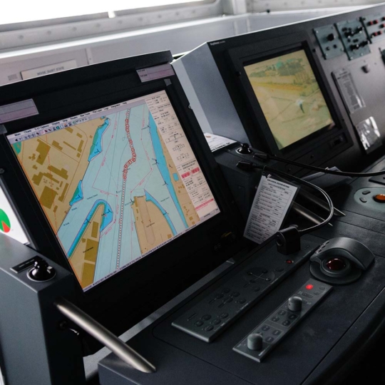 ECDIS Bridge Navigation Systems